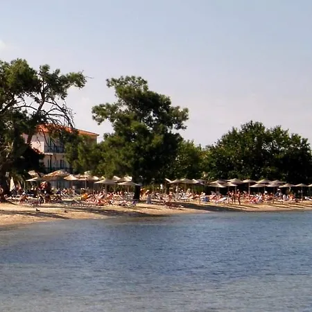 日出海滩公寓式酒店 Skala Rachoni (Thasos)
