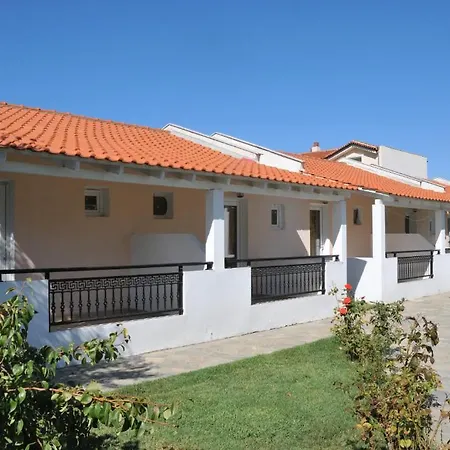 日出海滩公寓式酒店 Skala Rachoni (Thasos)