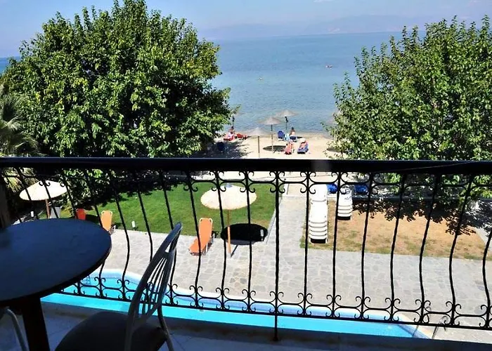 Sunrise Скала-Рахониу