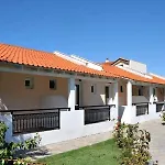 Ξενοδοχείο με διαμερίσματα Sunrise 3*