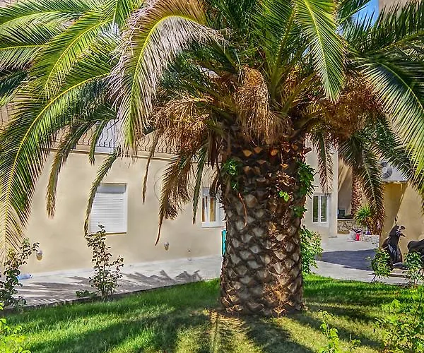 Sunrise Hotel de apartamente 3*